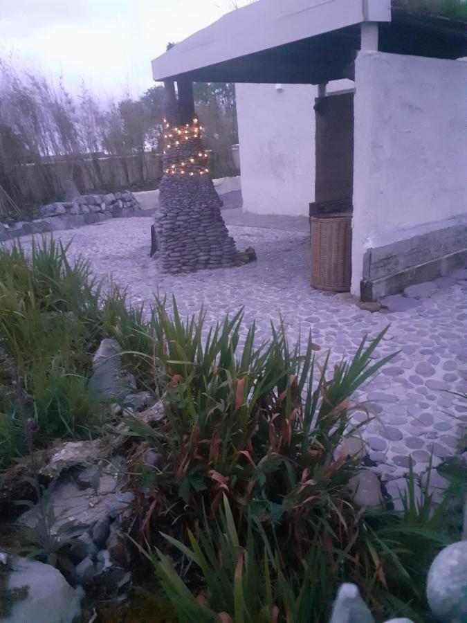 קיל איירן Mary'S Bespoke Cottage מראה חיצוני תמונה