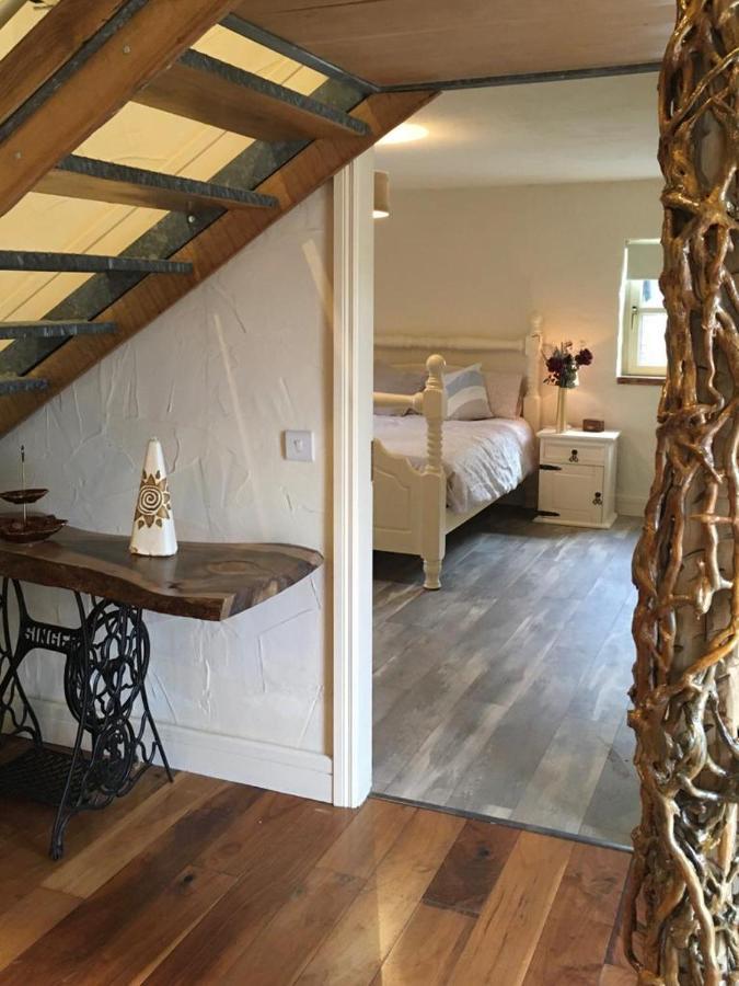 קיל איירן Mary'S Bespoke Cottage מראה חיצוני תמונה