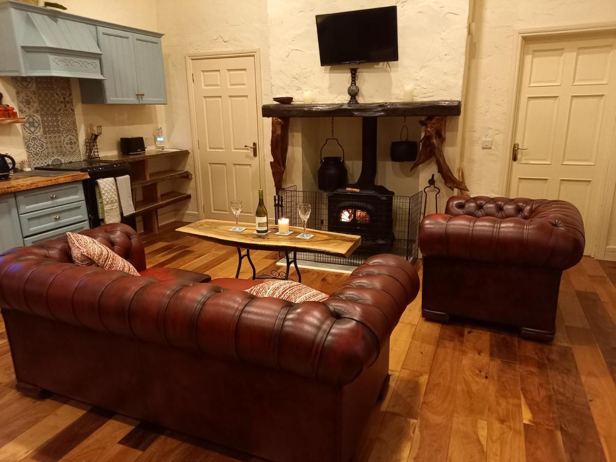 קיל איירן Mary'S Bespoke Cottage מראה חיצוני תמונה